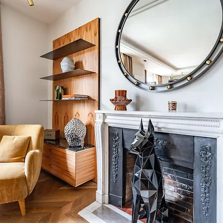 Prestigious Apartment, Eiffel Tower *